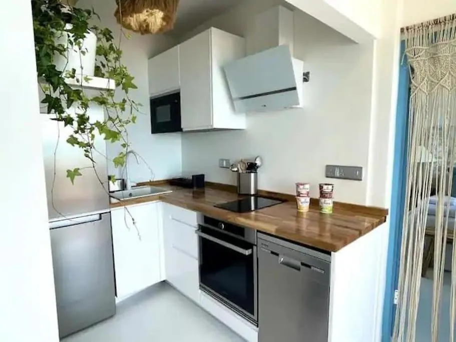 Beach Front Apartment Γιβραλτάρ