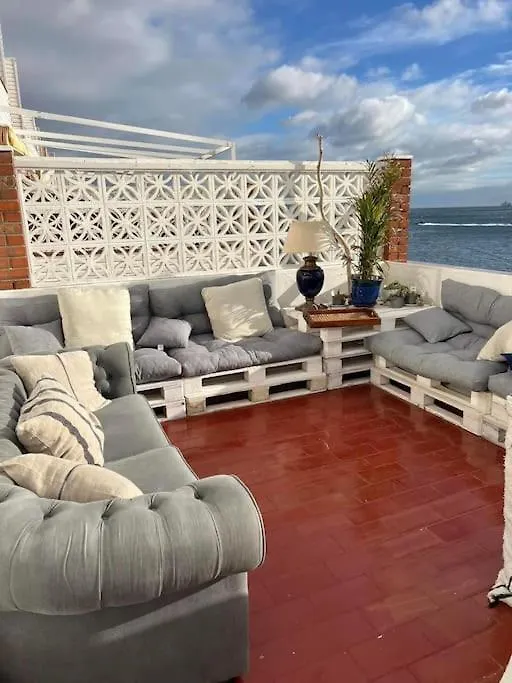 Beach Front Apartment Γιβραλτάρ