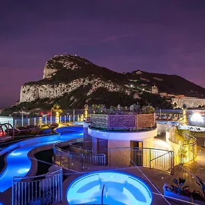 Hidden Gem At Luxurious Ocean Village Apartment