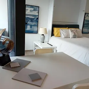 Beautiful In - E1 Apartment