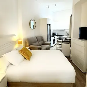 Delightful Centre Clarendon - Grand House Apartamento